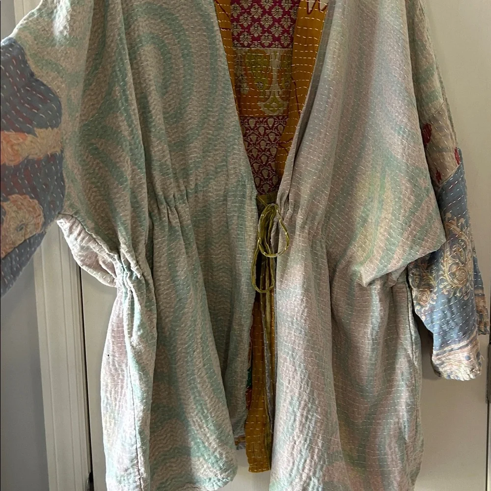 Kantha Bae Shortie Kimono - Picture 11 of 11